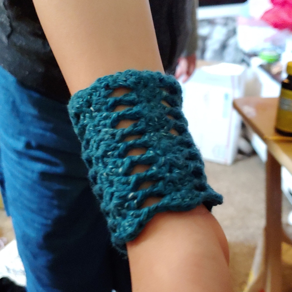 Crochet Lace Wrist Band